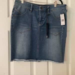 Liverpool denim skirt.  Size 10.  NWT
